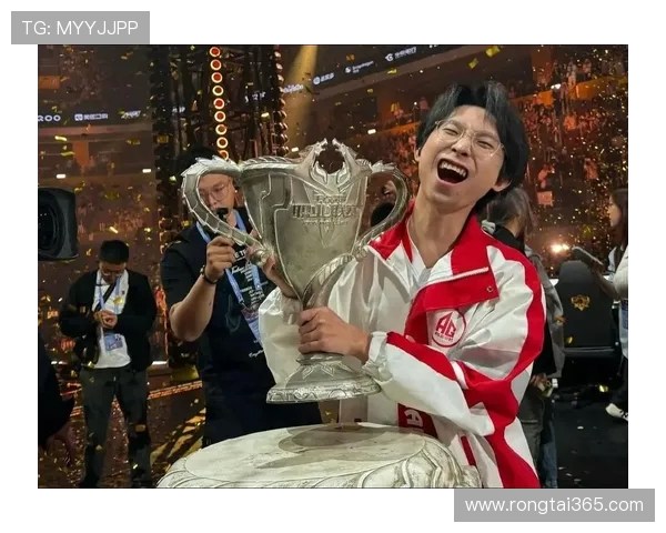 直播LCD直言去年只差AG一胜没有AG或已缔造王朝传奇路 直播LCD直言去年只差AG一胜没有AG或已缔造王朝传奇路